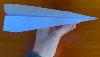Paper planes Image